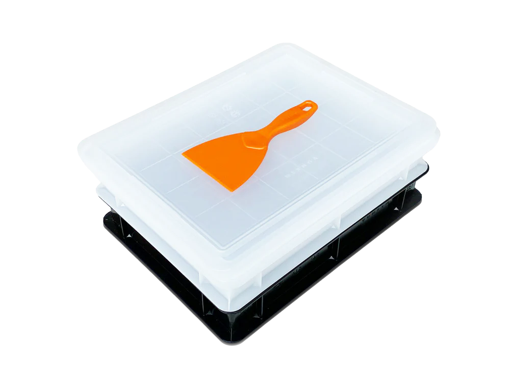 Dough Containers en spatula Dough Containers en spatula