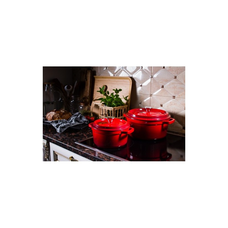 Geëmailleerde gietijzeren braadpan rood 4.7 liter Geëmailleerde gietijzeren braadpan rood 4.7 liter