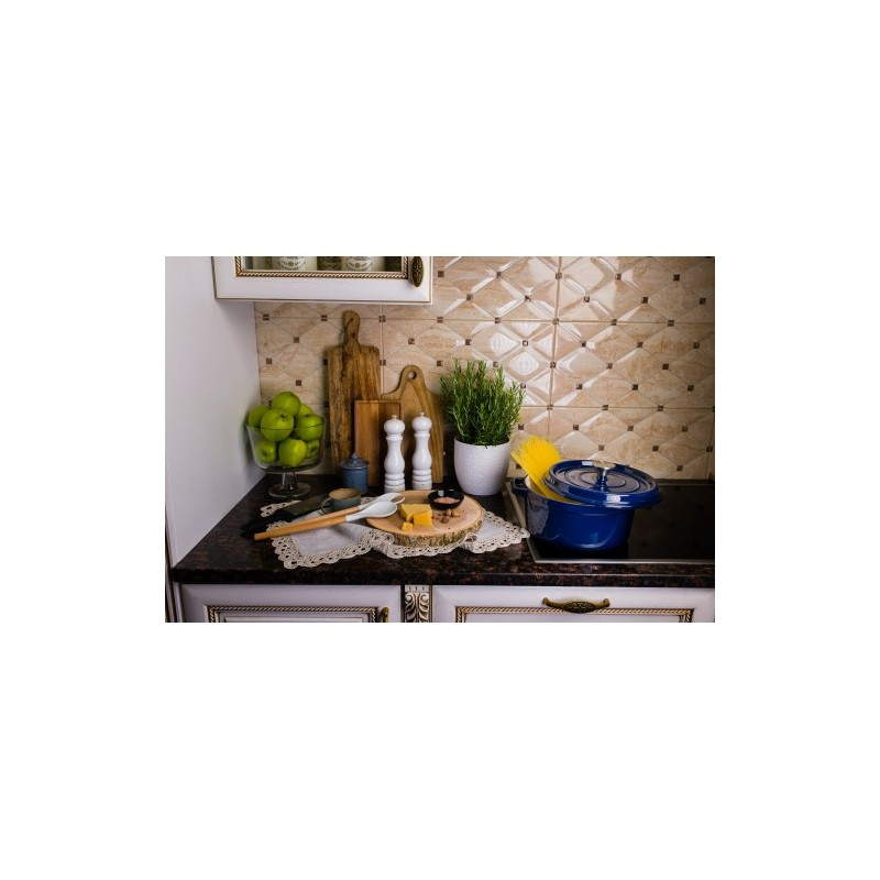 Geëmailleerde gietijzeren braadpan donker blauw 4.7 liter Geëmailleerde gietijzeren braadpan donker blauw 4.7 liter